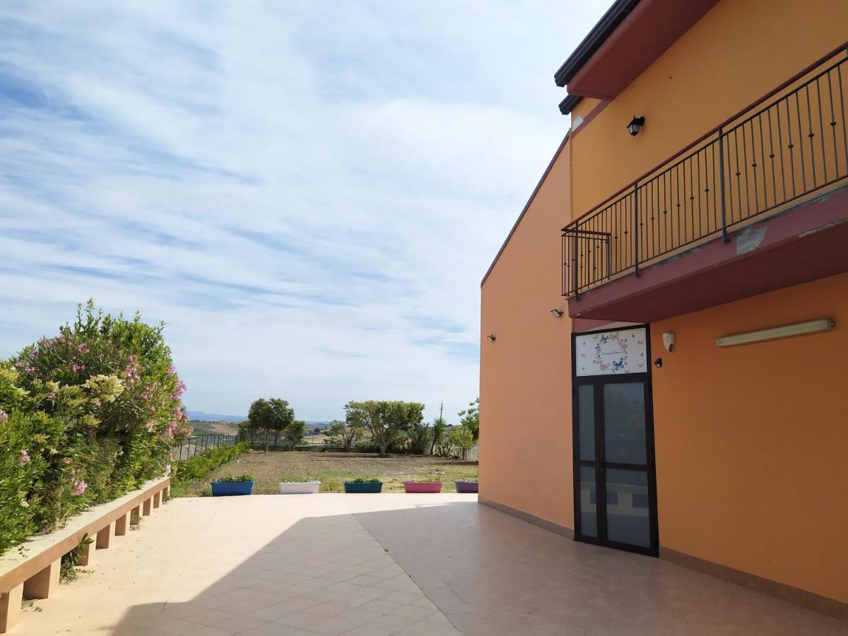 Rainbow Apartment Scordia Exterior photo